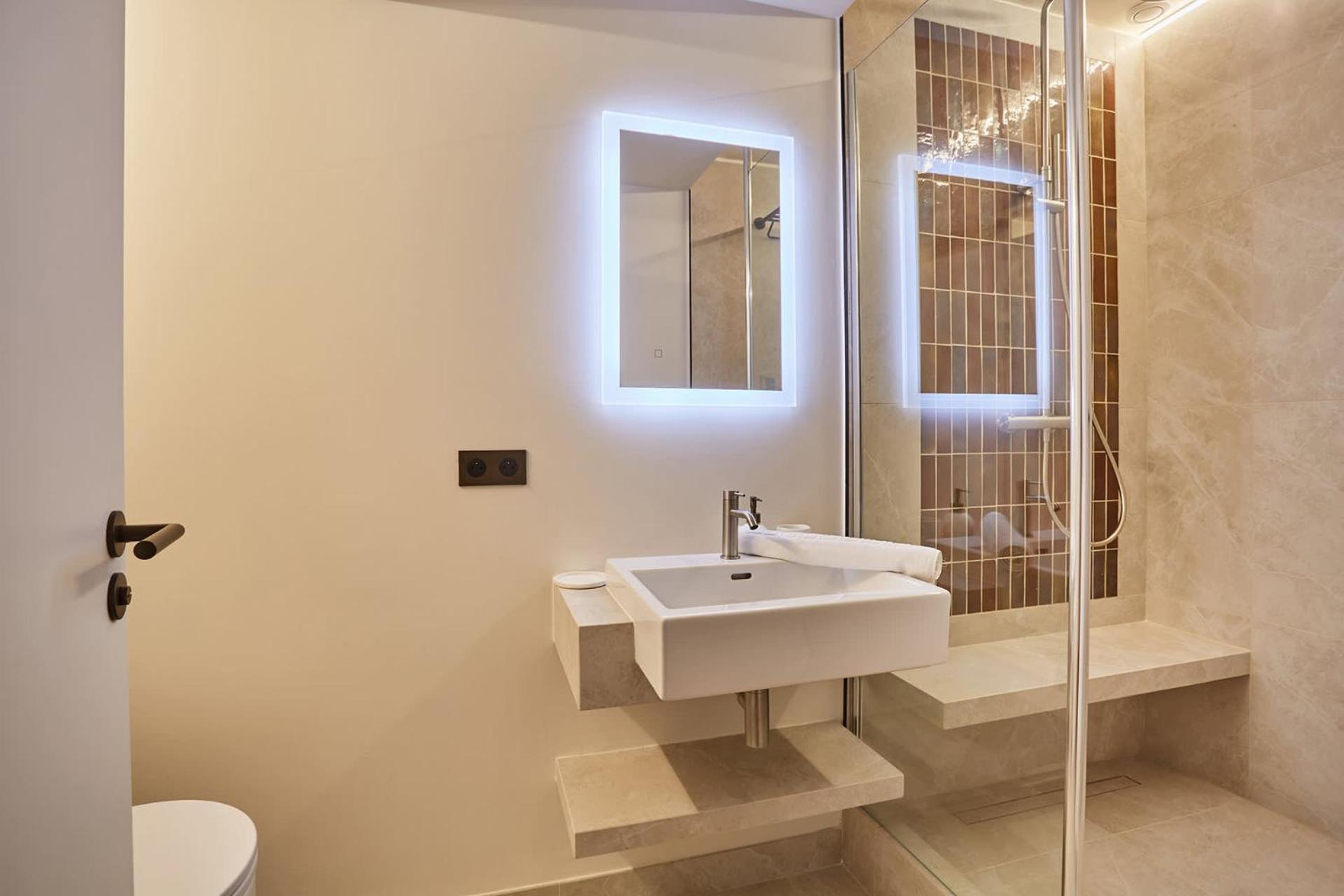 Apartment Superb Ac Center Of Le Marais Paris